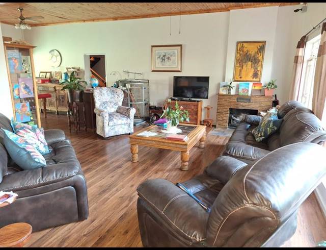 4 BEDROOM HOUSE FOR SALE IN VRYBURG